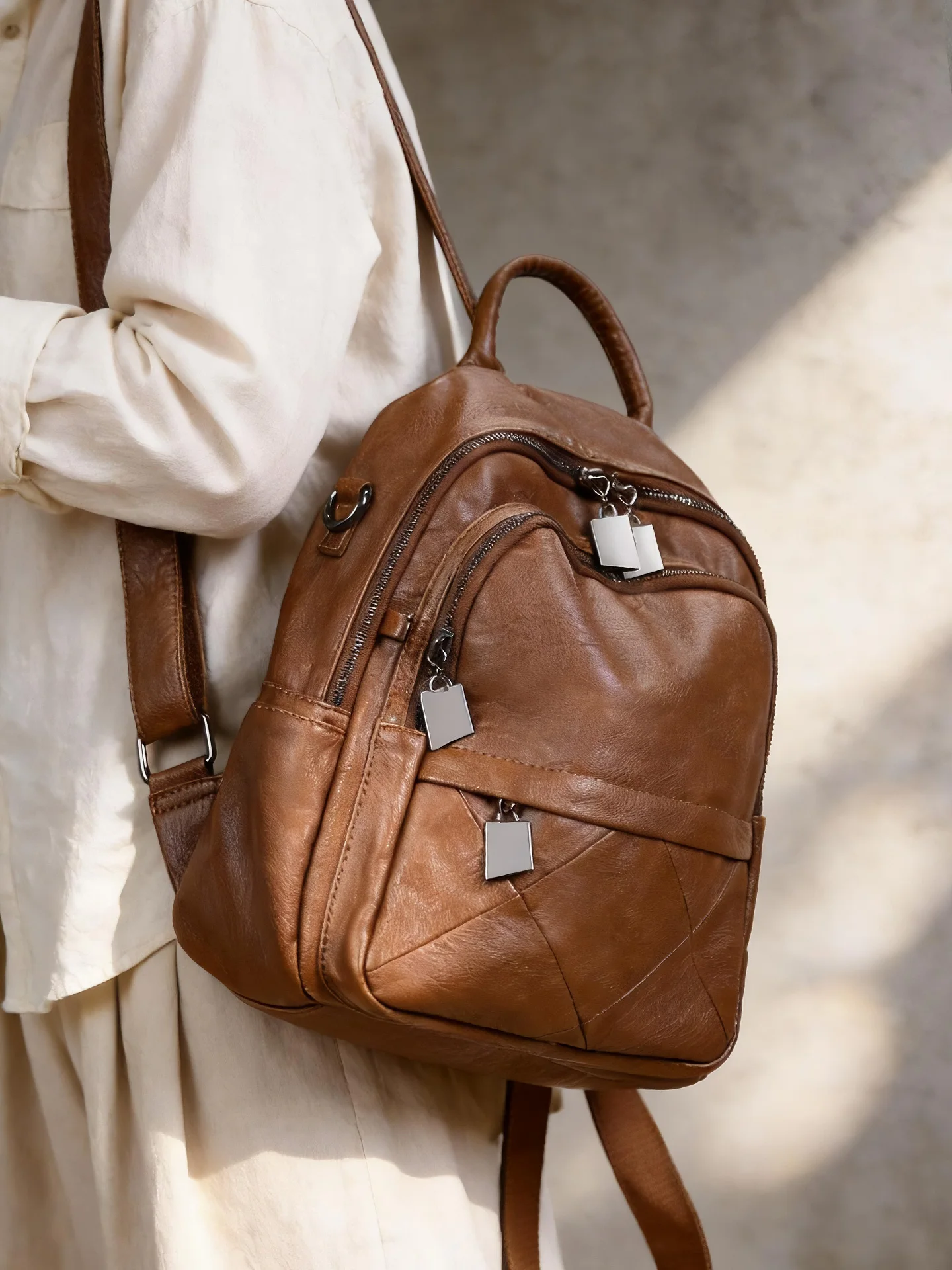 sac-a-dos-de-voyage-grande-capacite-pour-femme-en-cuir-souple-style-vintage-decontracte-sac-a-dos-a-double-bandouliere-pour-trajets-quotidiens-avec-pochette