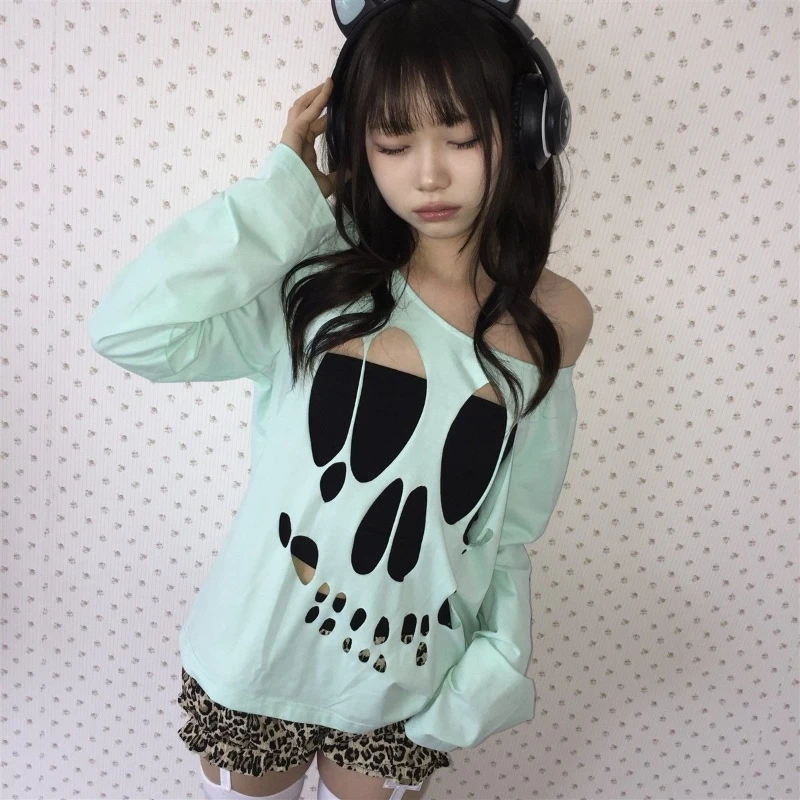 American Vintage Long Sleeve T-Shirt Hollow Out Solid Color Two-Piece Set Women Casual One-Shoulder Bodycon Spring Summer