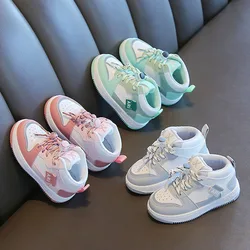 Bambini Primavera Autunno Nuove scarpe sportive alte per ragazzi Sneakers casual da esterno Scarpe da tavolo per ragazze antiscivolo Scarpe sportive per bambini