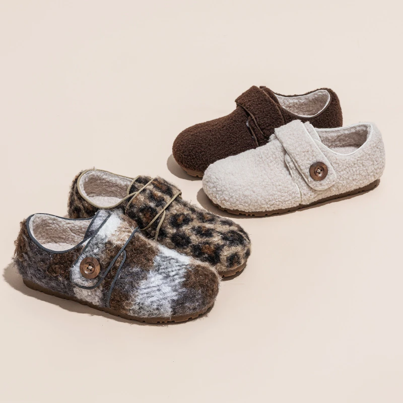 

CICIYANG Fluffy Shoes Women Casual Flat Shoes 2025 Autumn New Fmale Slip-on Retro Loafers Women's Snow Boots Cotton-padded Shoes