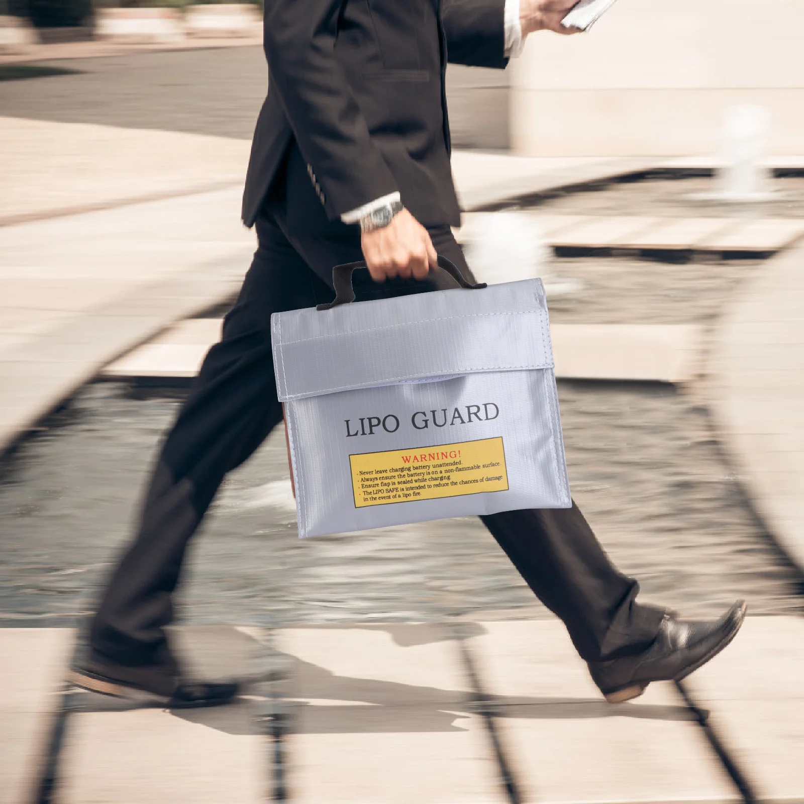 

1pc Fireproof Pouch Explosion-Proof Protective Bag Silver Lightweight Storage Pouch For Safe Transport