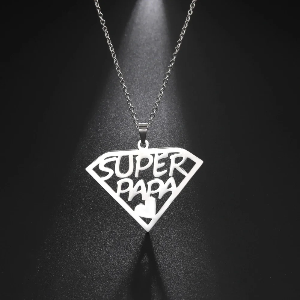 Skyrim Mother\'s Day Father\'s Day Necklace Super Mom Dad Pendant Women\'s Stainless Steel Family Love Jewelry Exquisite Gift