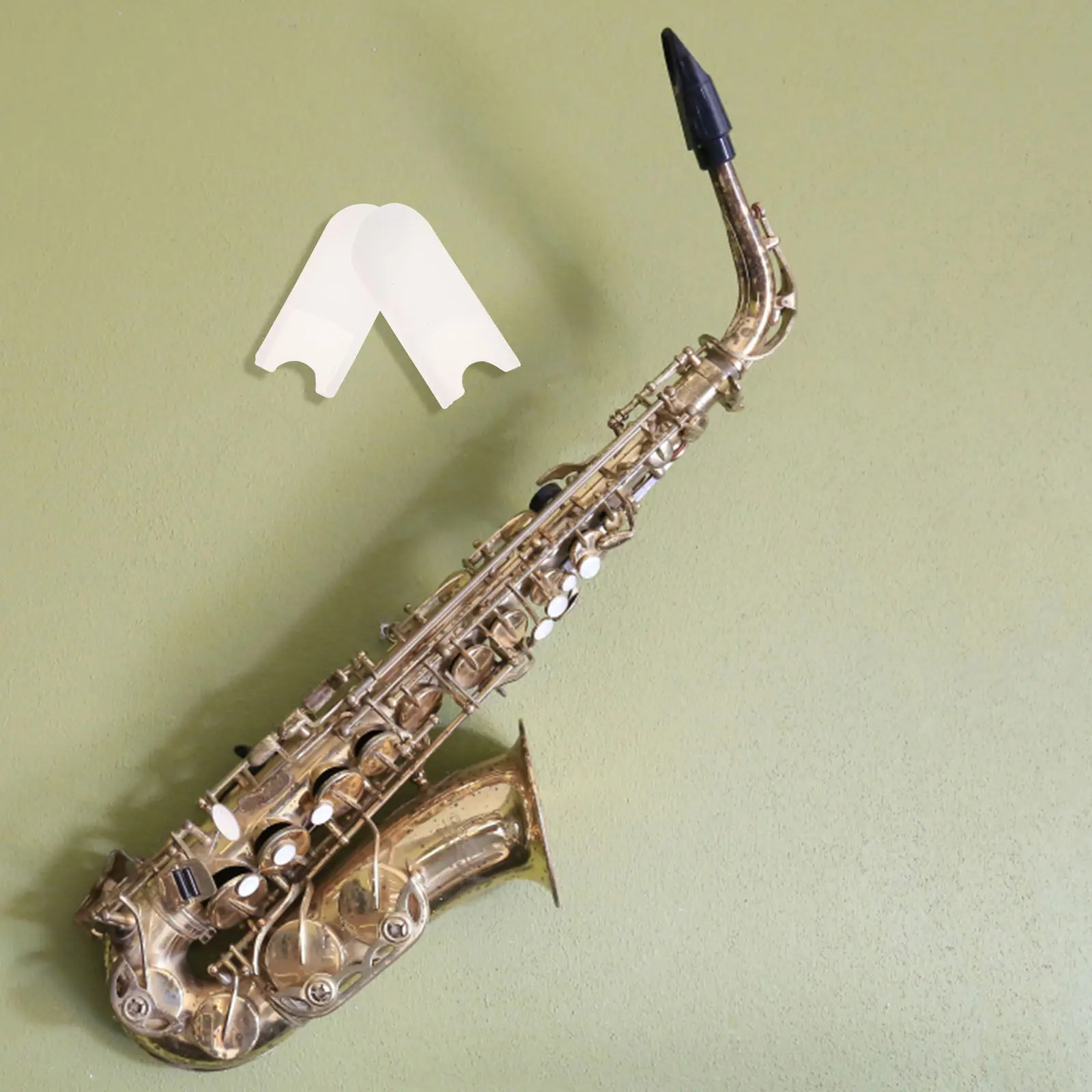 

2Pcs Saxophone Thumb Rest Cover Silicone Soft Flexible Finger Protector Cushion Sax Instrument Accessory Reduce Fatigue Improve