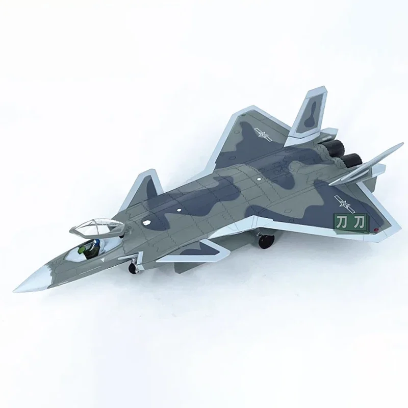 Diecast 1:100 Scale Chinese J-20 fighter stealth aircraft Alloy Finished Model Toy Static Decoration Souvenir Gifts For Adult