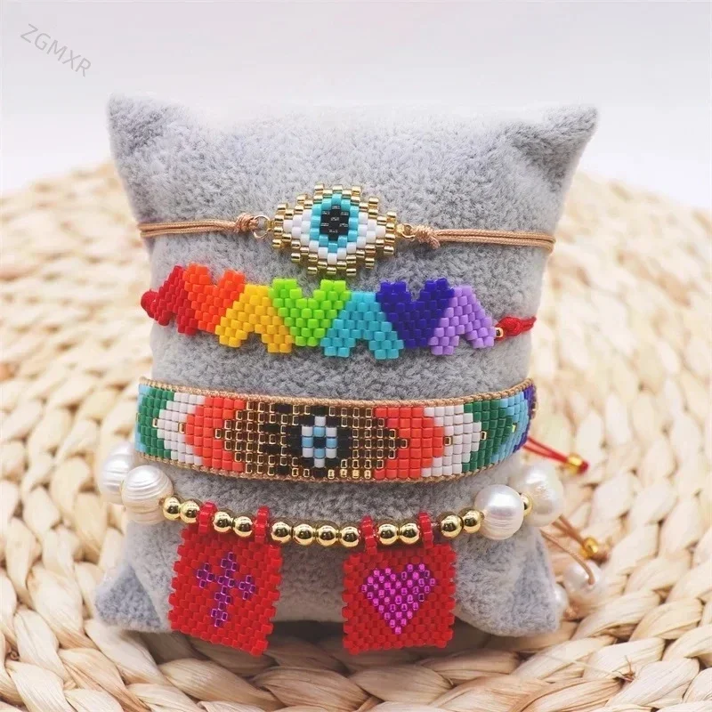 سوار حبة الأرز التدرج اللون القلب أنثى قوس قزح الهندسة تصميم اللؤلؤ الحياكة اليدوية بوهيميا سوار مطرز الموضة