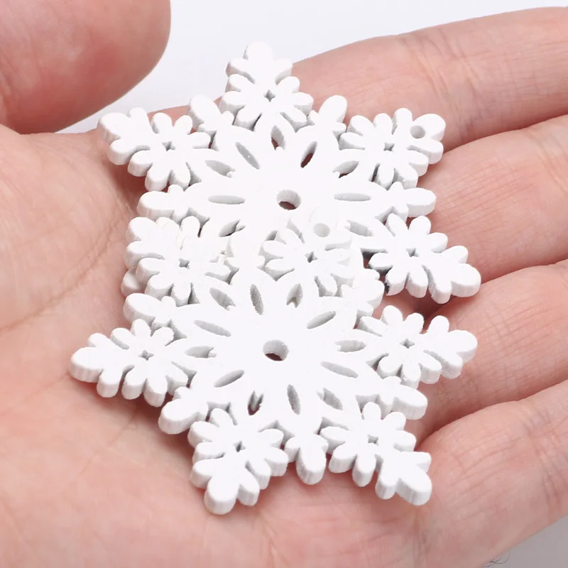 10 sztuk białe drewno ozdoby choinkowe z otworami Angel Deer Snowflake Snowman choinka Tag Craft dekoracje wiszące