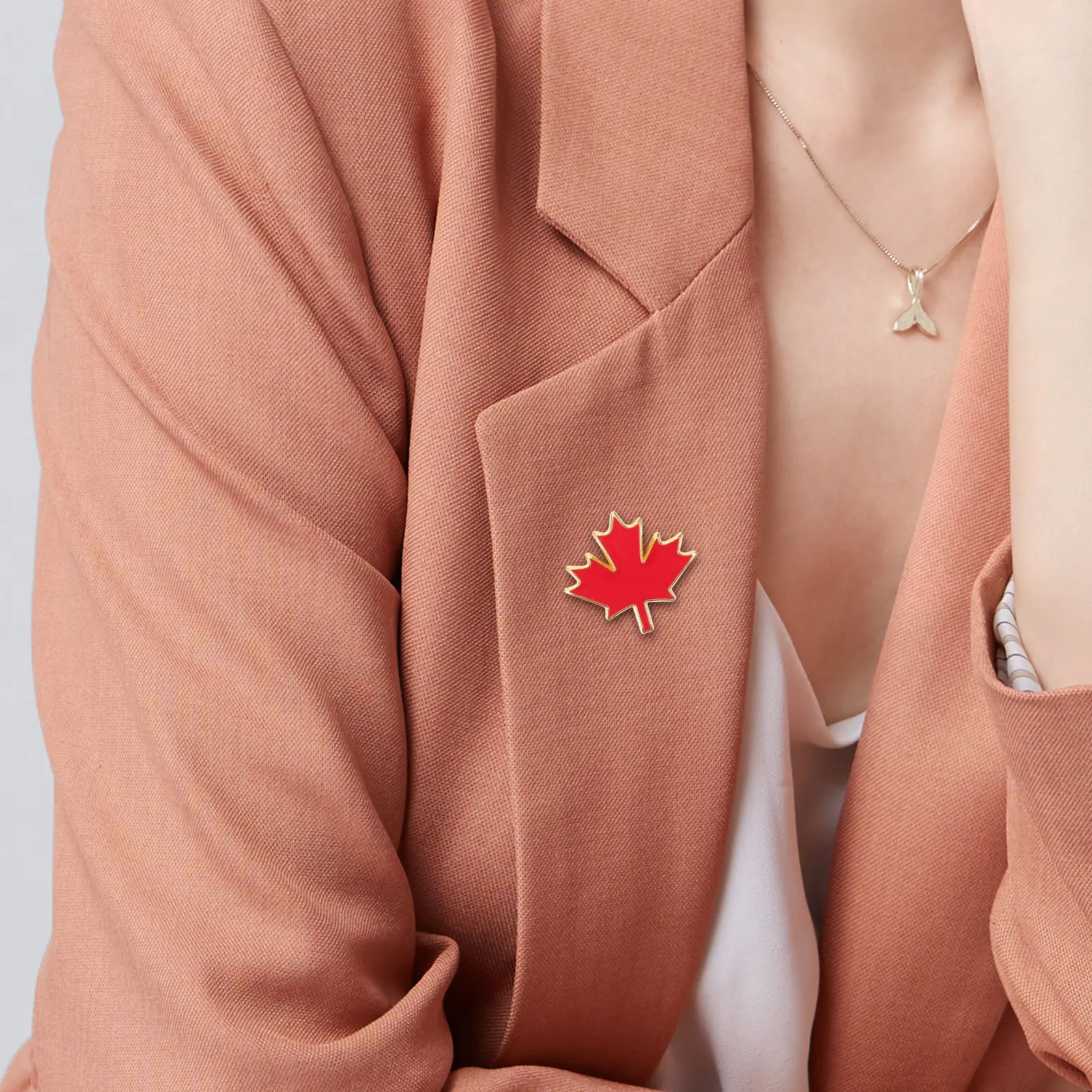 

10 Pcs Maple Leaf Brooch Clothes Jewelry Lapel for Women Fashion Accessories Metal Material Long Wear Resistance