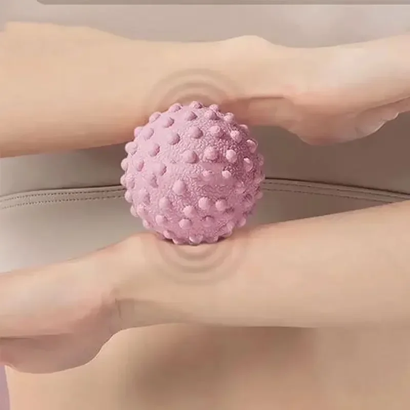 Fascia Ball Raised Point Massage Ball TPR Posture Master Yoga Ball Waist and Back FootMassage Ball