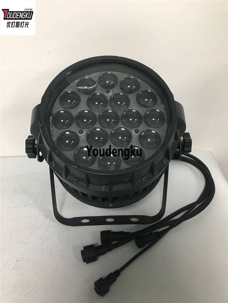 

4 pieces with flycase Stage light event outdoor 19x18W RGBWA UV 6in1 zoom led par 64 waterproof led par can light