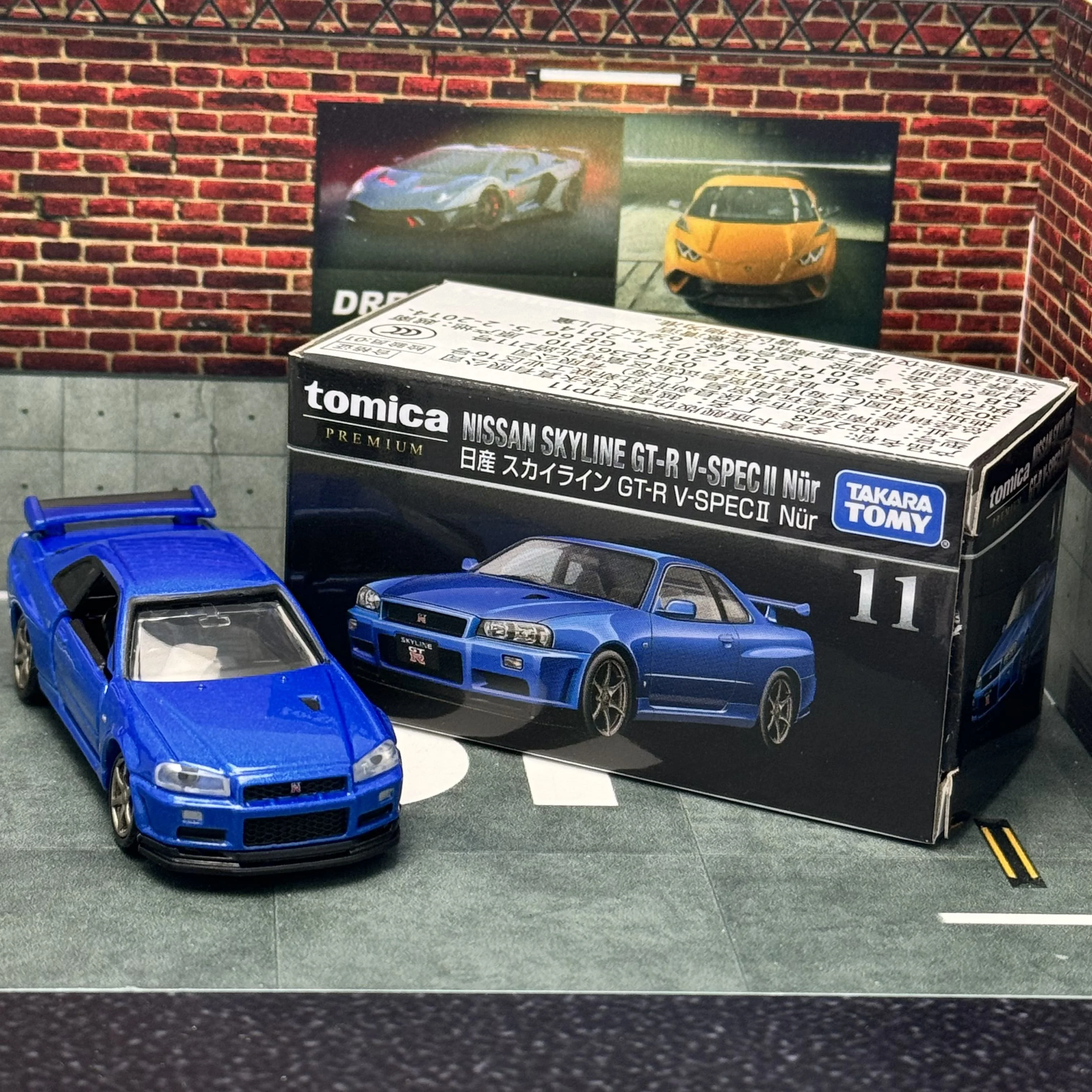 タカラトミー トミカ プレミアム11 日産 スカイライン GT-R V-SPECII ヌル 1/62 合金製 ダイキャスト メタルモデル おもちゃ 男の子向け