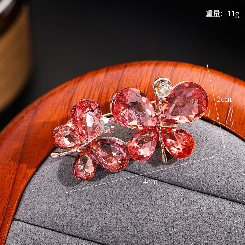 Light Luxury Rhinestone Butterfly Brooches for Women Unisex Insect Pin Event Party Gifts Backpack Decoration Clothes Accessories