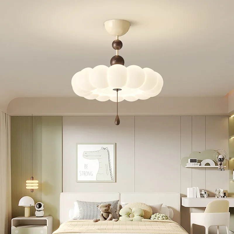 Francuska średniowieczna kremowa lampka nocna do sypialni, lampa sufitowa retro kreatywna do gabinetu, ciepła romantyczna ochrona oczu, do sypialni głównej.