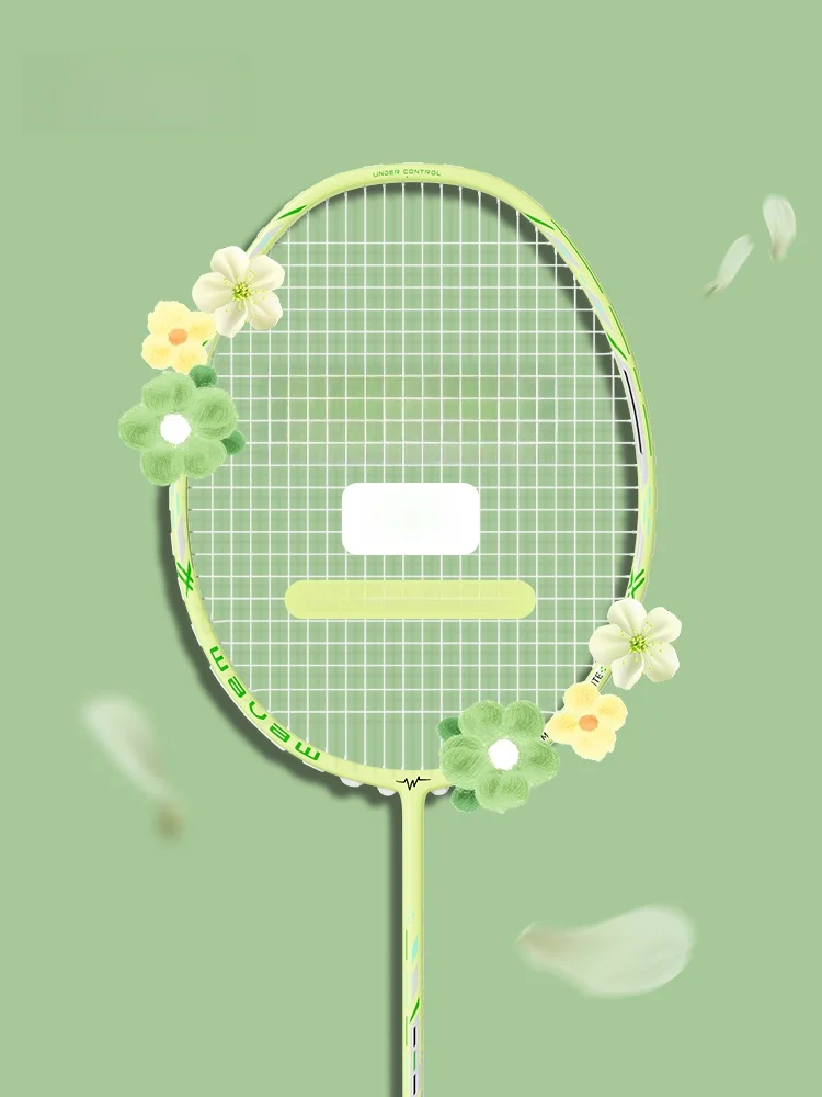 raquette-de-badminton-4u-en-fibre-de-carbone-integrale-lame-de-contre-attaque-unilaterale-petit-canon-en-acier-modele-phare-adaptee-a-tous