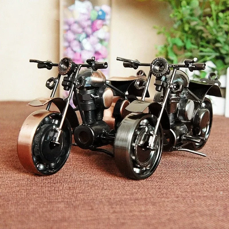 Metal motorbike model, exquisite home decorations, personalised office ornaments, gifts, a variety of optional