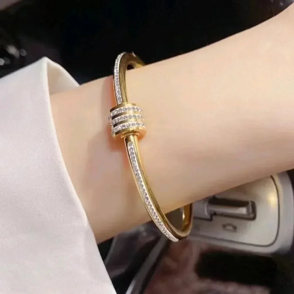 Luxury Stainless Steel Zircon Wide Bracelet for Women New Korea Fashion Wedding Bride Bangle Jewelry Accessory Gift Colorfast