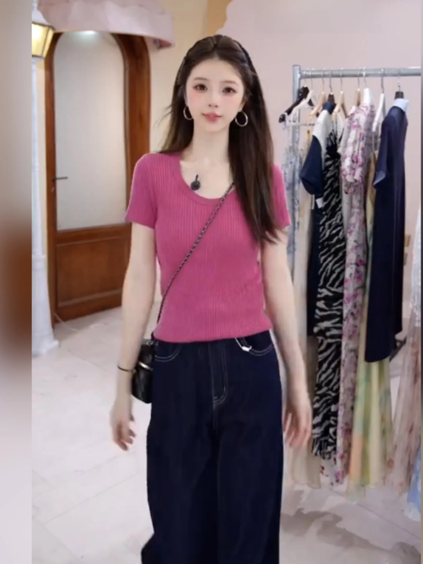 

Faionable Slim Fit Color Knitwear Summer New Sle Ele Agel Women's Top Korean Sle Commute Straight Tube Silk