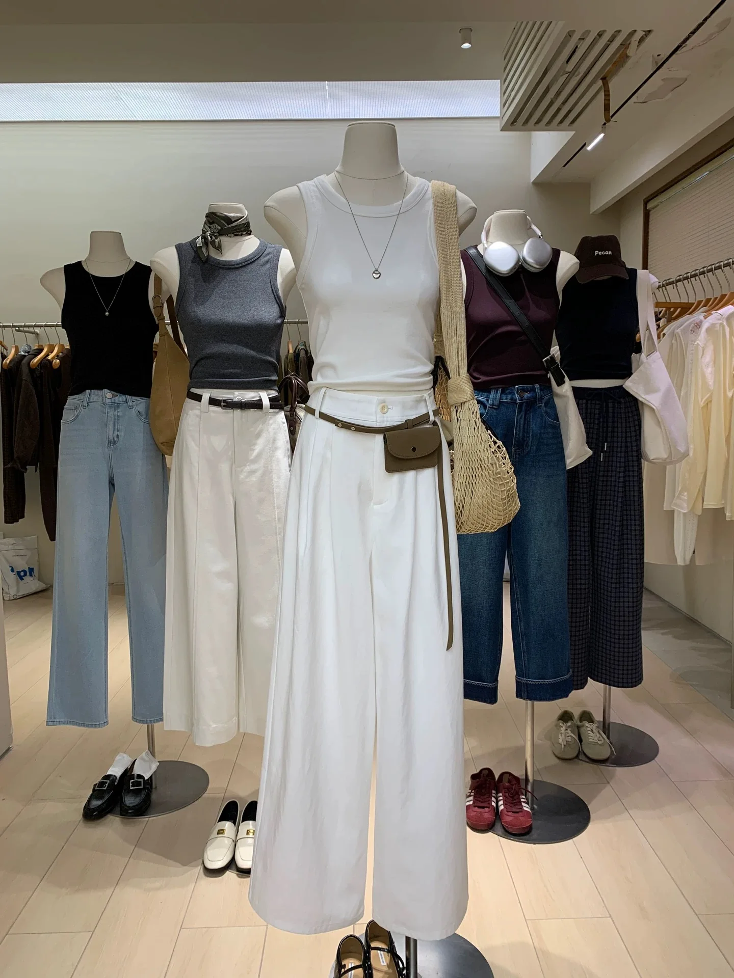 Women's round Neck Strap Vest 95 Cotton Sleeveless Top Inner Wear Outer Wear Slim Fit Base Layer Hide Underarm for plus Size