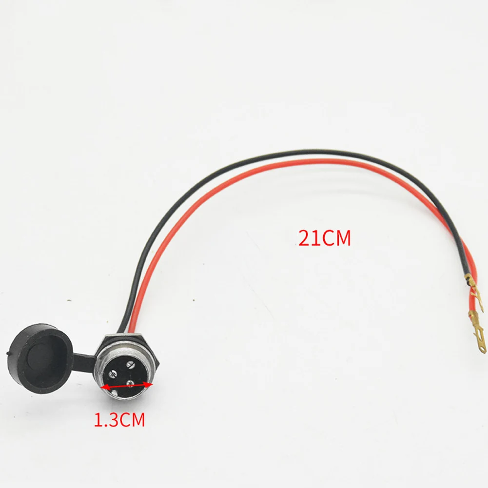 مقبس شحن السيارة الكهربائية لرأس CANON مقاوم لدرجات الحرارة العالية 220 فولت 10 أمبير مع تصميم اتصال آمن #4