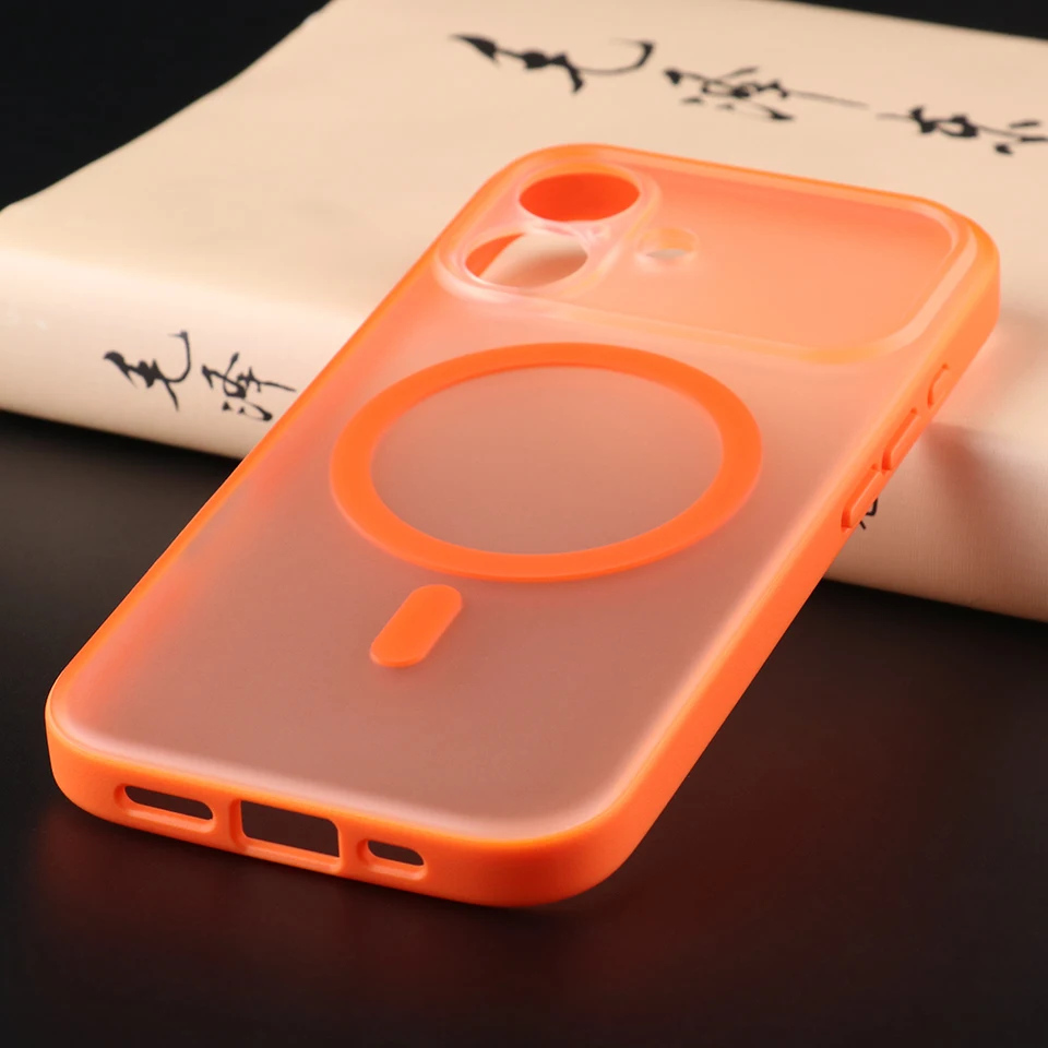 Funda para iPhone 17 con acabado esmerilado, protección de lente de cámara, carga inalámbrica Magsafe, cubierta trasera magnética de PC resistente a caídas 3