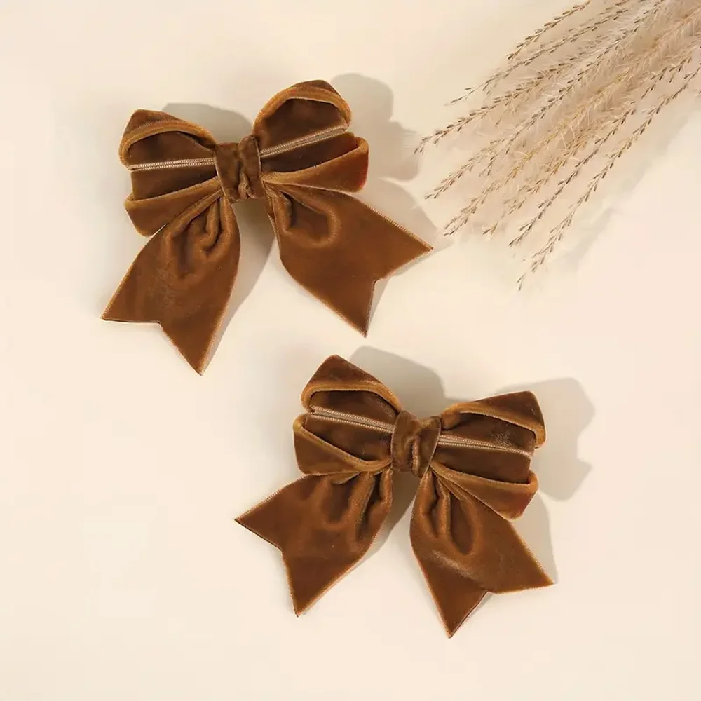 2Pcs New Elegant Burgundy Velvet Bow Hair Clips Handmade Bow Barrettes With Ruffled Edges For Girls Exquisite Hair Accessories