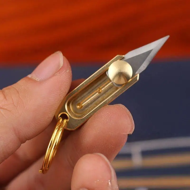 Mini-Messermesser-Schlüsselanhänger aus Messing, tragbarer EDC-Anhänger, Express-Öffner zum Auspacken, Outdoor-Camping-Werkzeug, Mini-Messer-Schlüsselring – Detail 1