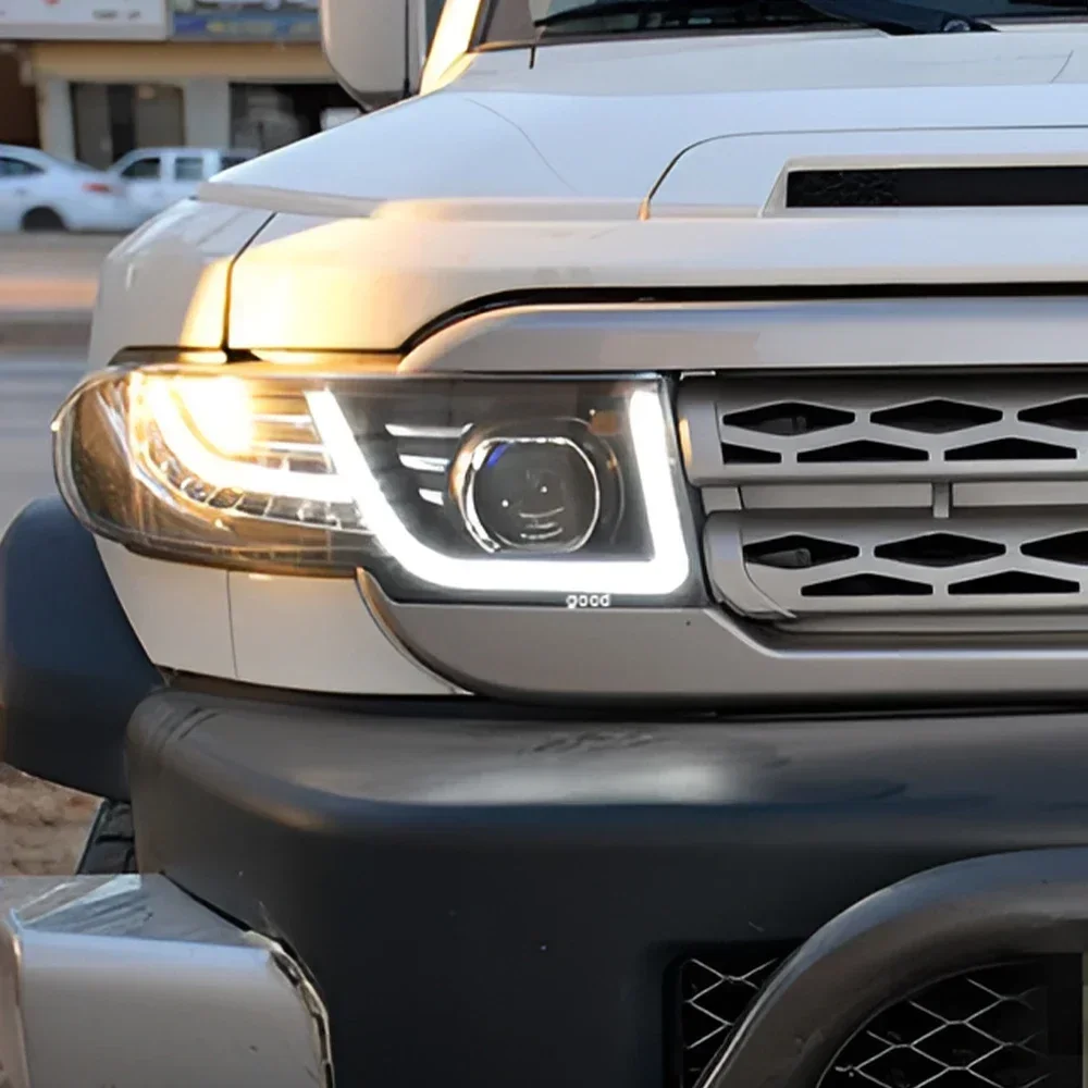 

For Toyota FJ Cruiser 2007-2017 LED Car Front lamp Assembly Upgrade Land Rover Design Projector Lens Auto Headlights Accessories