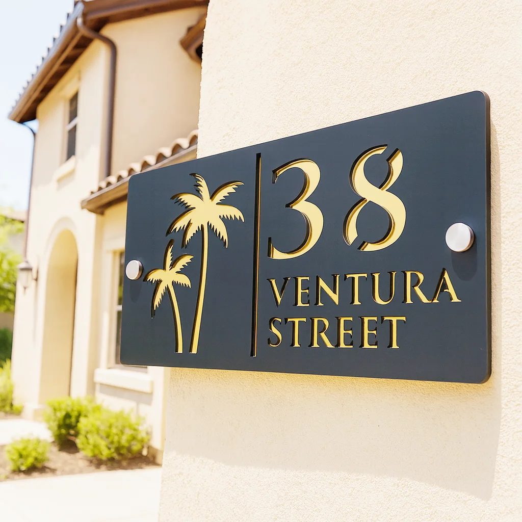 

Черно-золотая табличка с номером дома из акрила, изготовленная на заказ методом лазерной резки, для наружного использования, адресная табличка, настенная табличка, именная табличка