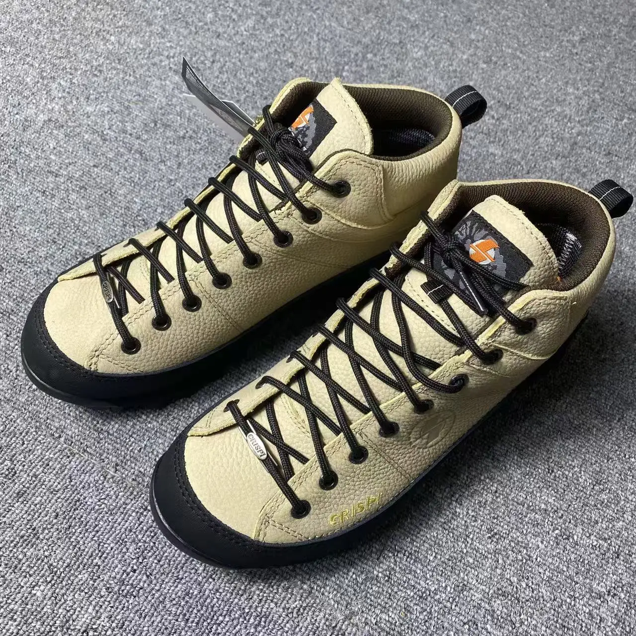 Men's Outdoor Anti-Friction Hiking Shoes Unisex Slip-Resistant Casual Footwear Walking and Hiking Footwear