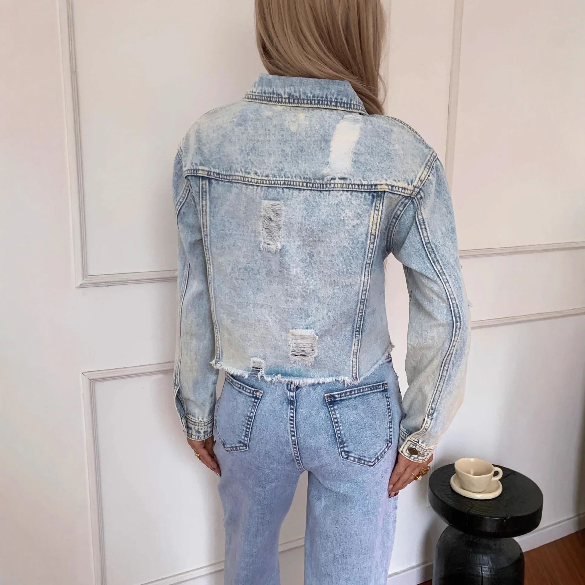 New Button-washed Ripped Raw Edge Fashion Cowgirl Top