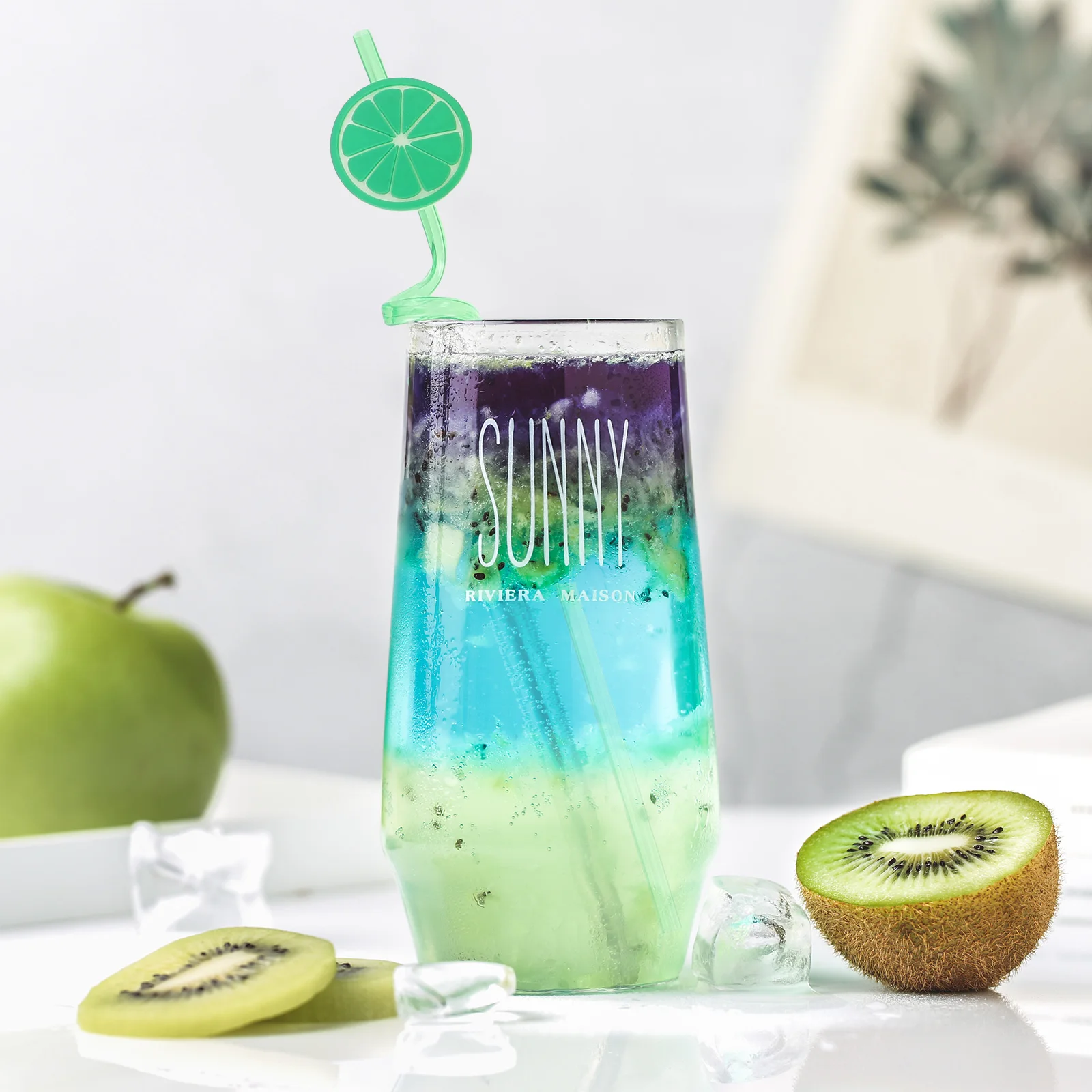 

12pcs Spiral Straws Fruits Design Odorless PET Reusable Smooth Safe Beverage Straws for Parties Tea Shops Restaurants Home