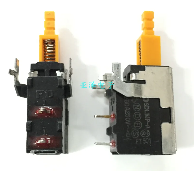 

Taiwan FDSDLB1P-A Power Switch Pressed Self lock Spring Switch AC250V5A with Bracket button