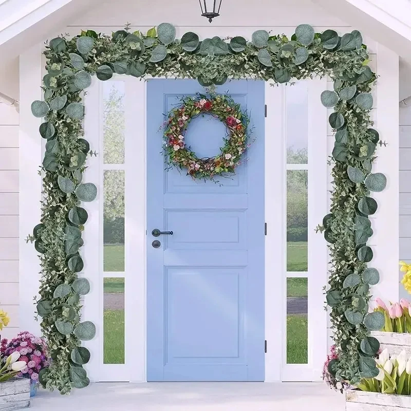 1 Stück künstliche Eukalyptusblätter, grüne Girlande, künstliche Pflanzen, Frühlingsreben mit weißen Blumen, Beeren für Hochzeit, Zuhause, Party, Deko – Detail 9