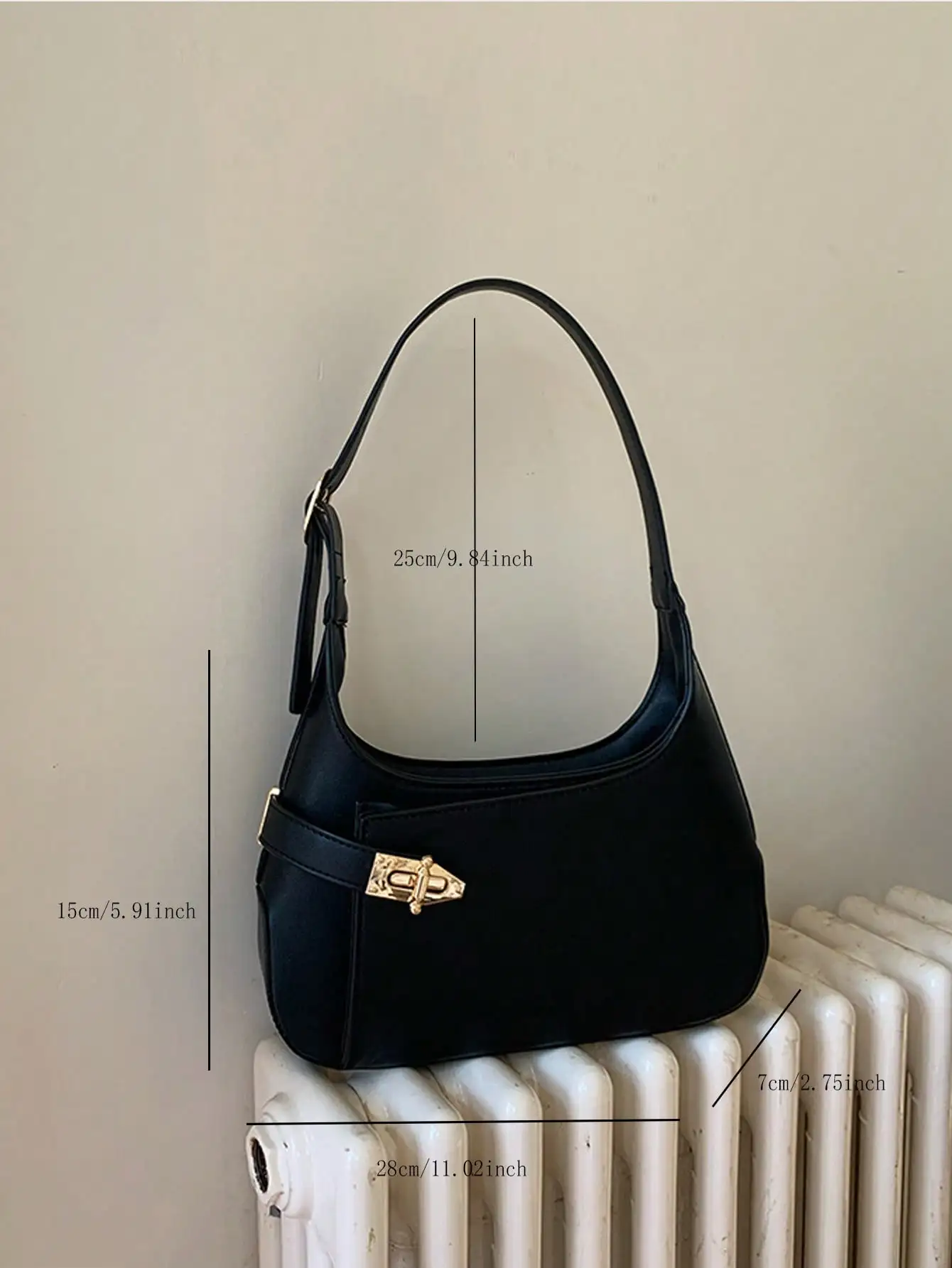 Underarm bag for women 2024 new summer high-end texture, niche temperament, commuting retro one shoulder hand-held stick bag