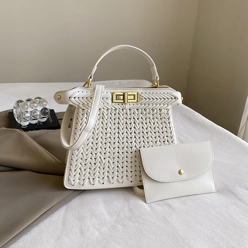 2025 Luxury Designer Advanced Sense Handmade Woven Vegan Leather Square Handbags Women Commuter Bags Crossbody Bag Shoulder Bags