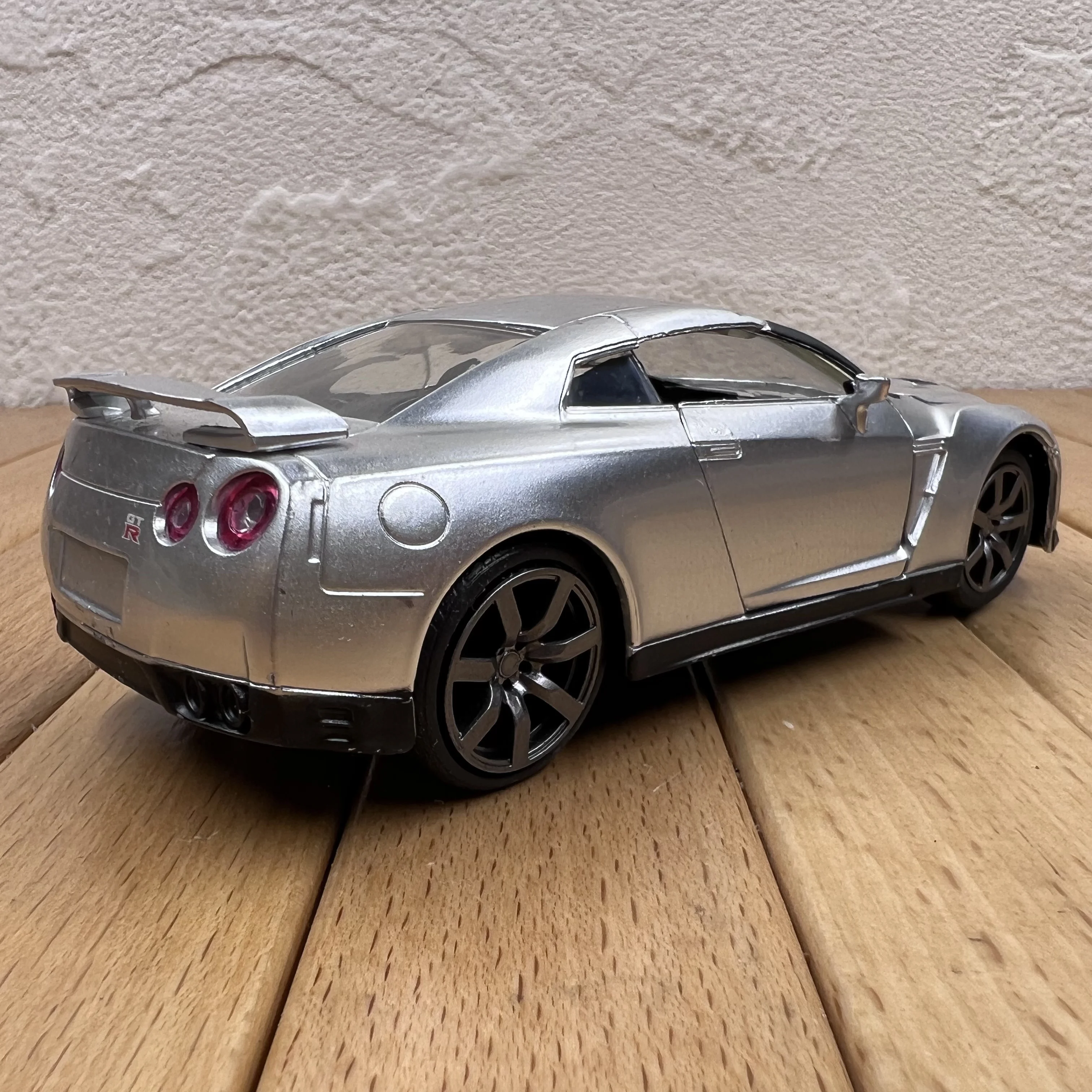 Maßstab 1:32 2009 Gtr Auto Legierung Modell Dekoration R35 Sportwagen Szene Dekoration Sammlung Geschenk