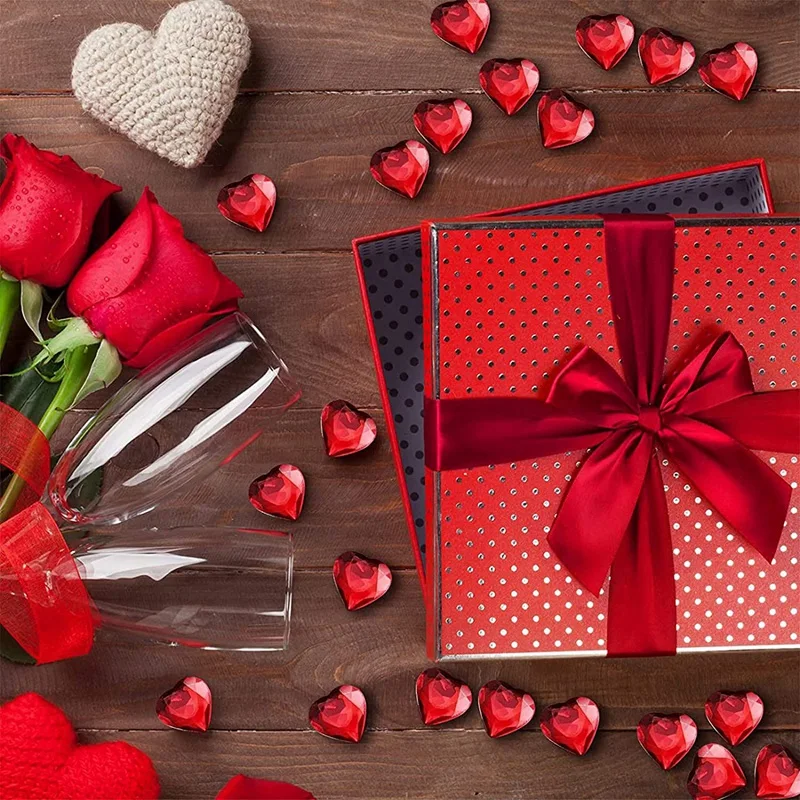 200 قطعة على شكل قلب عيد الحب زفاف أكريليك ظهر مسطح على شكل قلب حجر الراين (أحمر)