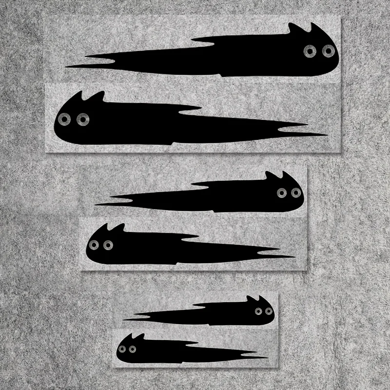 

1 комплект водонепроницаемых наклеек с изображением черных летающих существ в мультяшном стиле – 3 размера и 2 варианта ориентации, виниловые наклейки для декора автомобиля и ноутбука