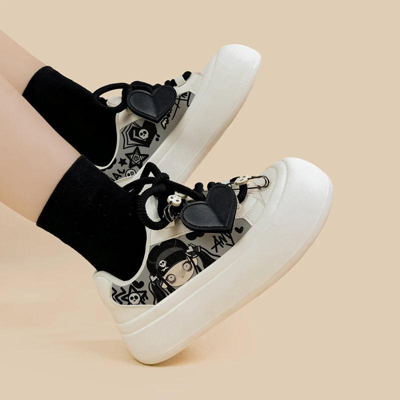 Amy e Michael Lolita Shoes Design originale Cute Girls studenti Chunky Shoes donna donna Graffiti Casual Canvas Sneakers