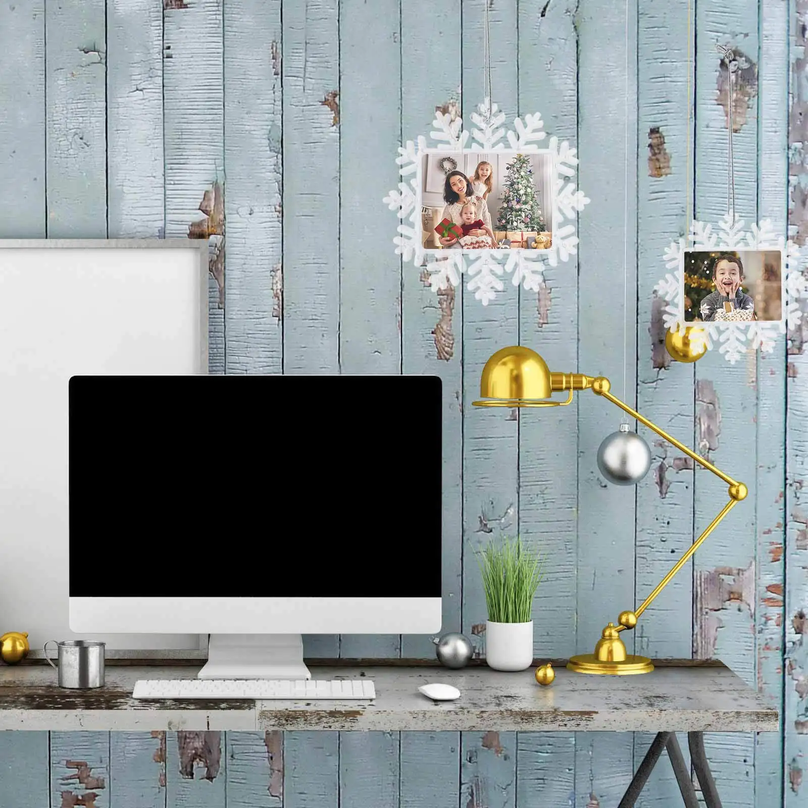 

2Pcs Snowflake Photo Frame Pendant Premium Christmas Hanging Decorative Ornament for Tree Wall Window Fireplace Decoration