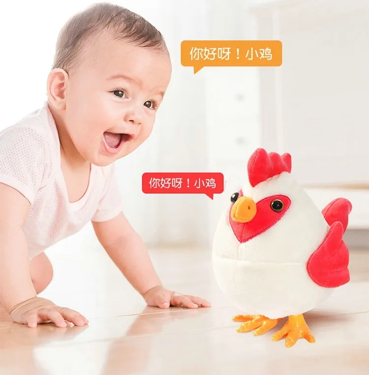 Uma pequena boneca de frango falante, brinquedo de pelúcia elétrico de quebra-cabeça infantil, pode andar e tocar música
