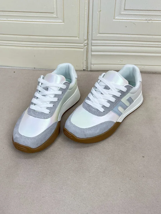 

Женские повседневные кожаные туфли на шнуровке с круглым носком, удобные, универсальные, на плоской подошве, с резиновой подошвой