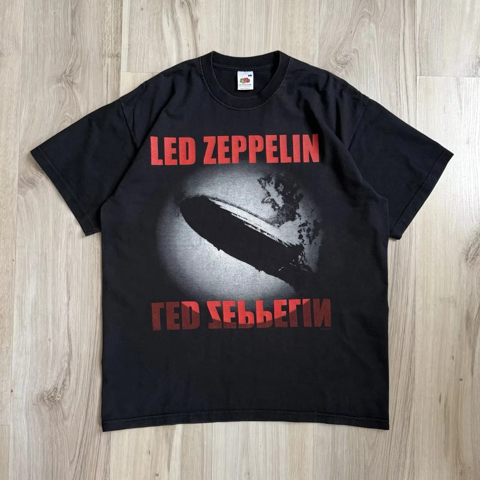 Camiseta Led Zeppelin 2001 Classic Rock Band Tour Blimp Merch para Homens e Mulheres, Moda Punk, 100% Algodão, Camiseta Oversized Y2k