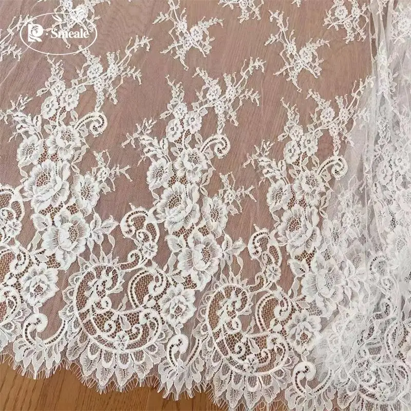 Weiße Weiche Wimpernspitzenstoffe, Hochzeitskleid, Große Blumen, Dekorationszubehör – Detail 6