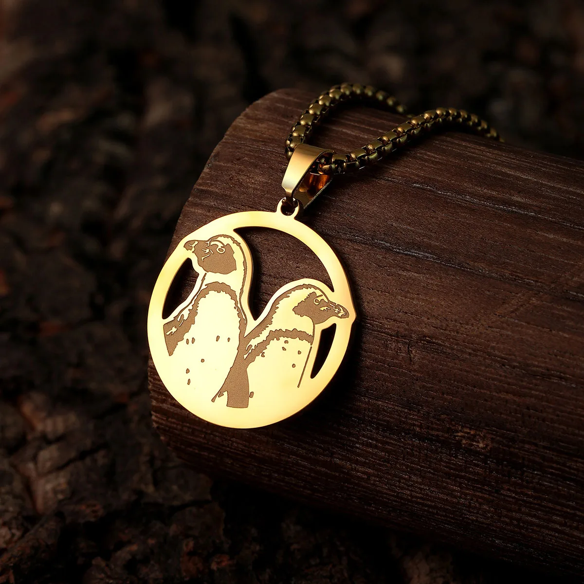 Kinitial Stainless Steel Penguin Necklace For Women Lovely Vivid Animal Penguin Pendant Necklace Trendy Jewelry