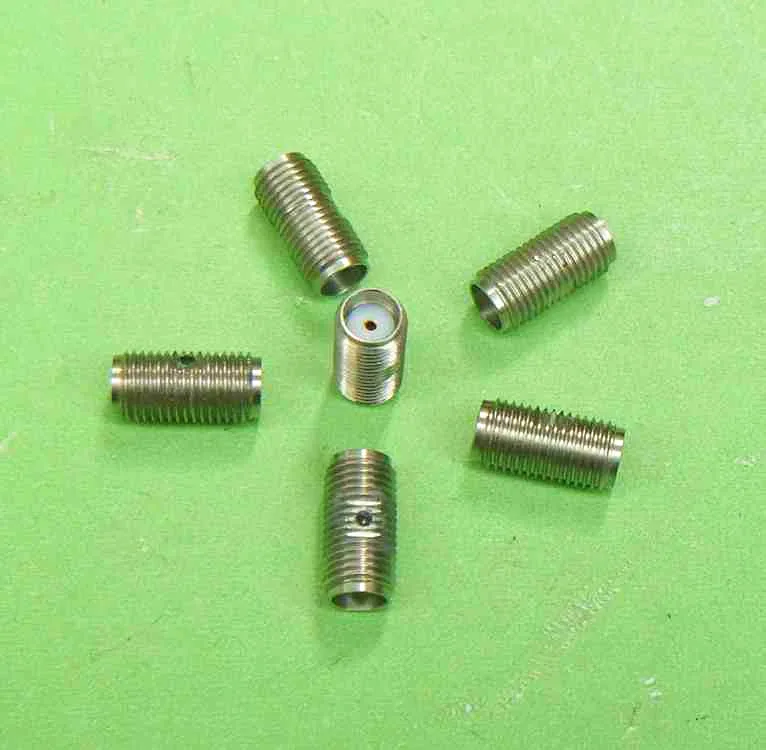 2pcs Imported DC-18GHz 6mm * 12mm SMA-F/F RF coaxial outer screw inner mother converter, not brand new