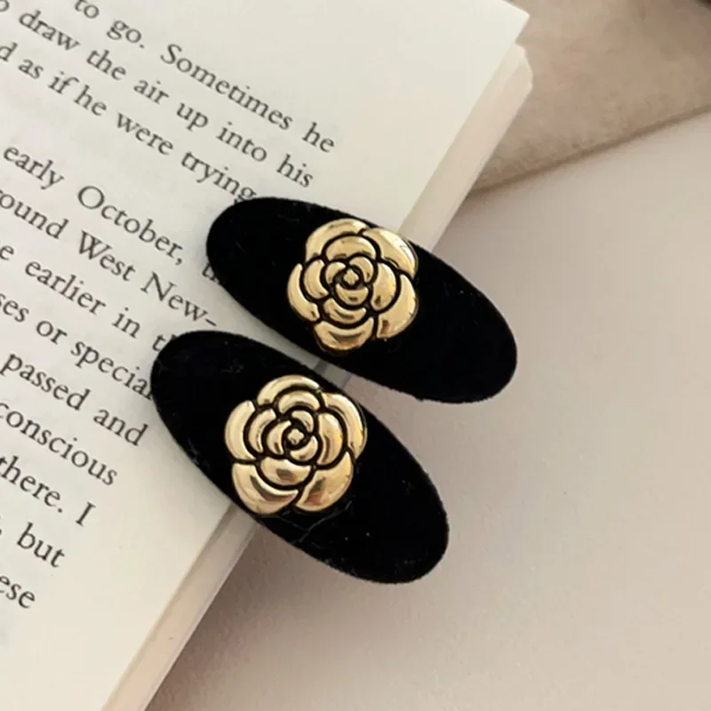 Vintage Camellia Mini Clips French Flocking Small Side Hair Clip Plant Flowers Hairpins Headwear Korean Girl Hair Accessories