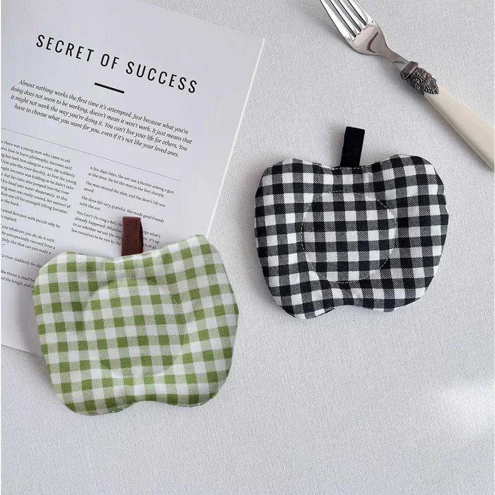 Thumbnail 4 - #6 Compare Tablecloth Clips & Weights Before You Buy