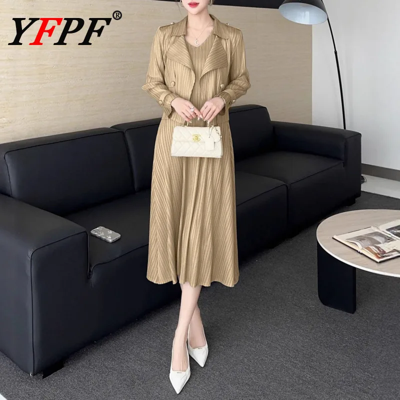 

YFPF Элегантный женский комплект из 2 предметов Miyake, плиссированная короткая куртка, пальто + длинные платья без рукавов с v-образным вырезом, мода 2025, осень, новинка
