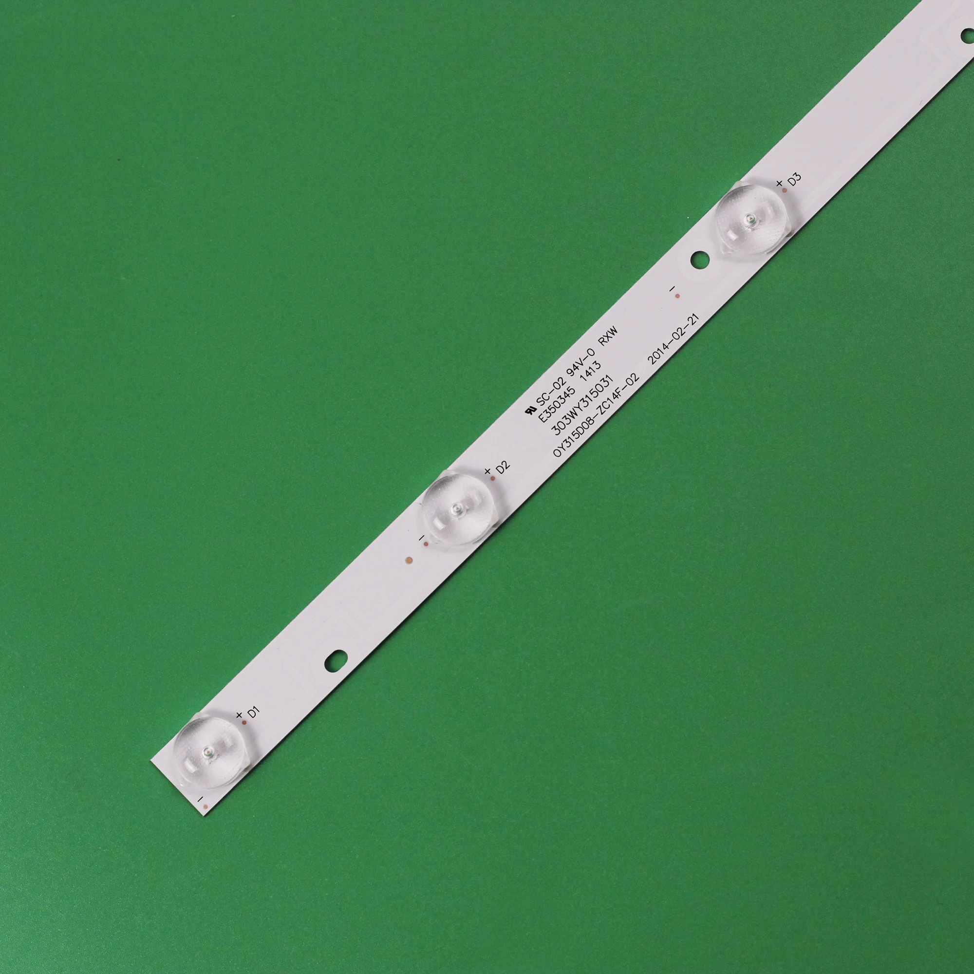 Striscia di retroilluminazione a LED 8 lampade ZDJK315D08-ZC14F-04 OY315D08-ZC14F-02 IC-C-PDBS32D334 303JK315034 per TCL LE32D51A L32W3212 LE32D31S