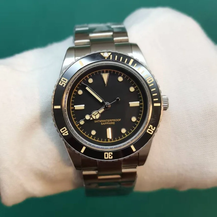 Thumbnail 4 - #61 Highest Rated Slim Quartz Watches to Buy in 2026